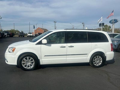 Photo of a 2015 Chrysler Town And Country Touring 4DR Mini-Van for sale