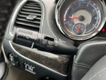 2016 Town and Country Thumbnail 28