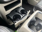 2016 Town and Country Thumbnail 29