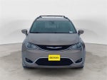 2017 Pacifica Thumbnail 8