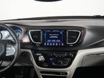 2017 Pacifica Thumbnail 23