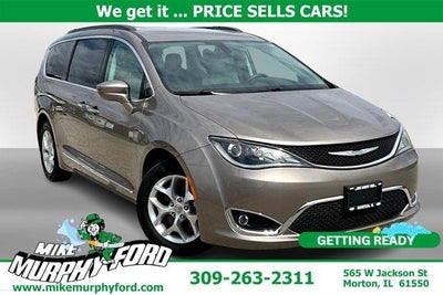 Photo of a 2017 Chrysler Pacifica Touring-L 4DR Mini-Van for sale