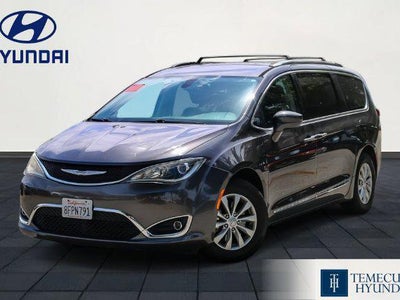 2019 Chrysler Pacifica Touring L 4DR Mini-Van