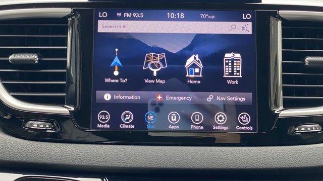 2020 Chrysler Pacifica Touring L