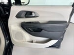 2020 Pacifica Thumbnail 35