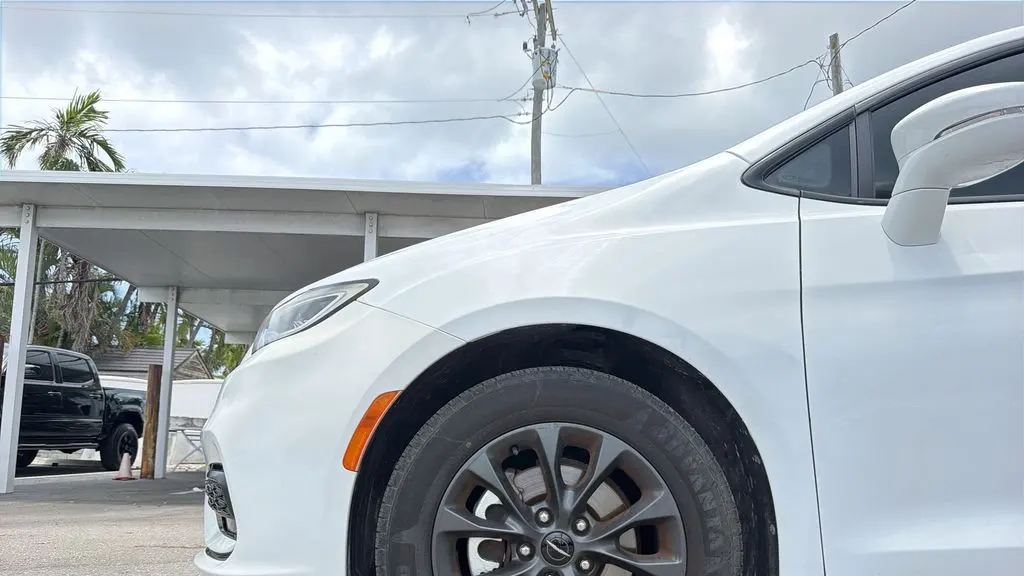 2021 Chrysler Pacifica Touring L