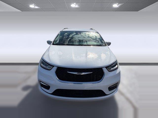 2022 Chrysler Pacifica - $17,947