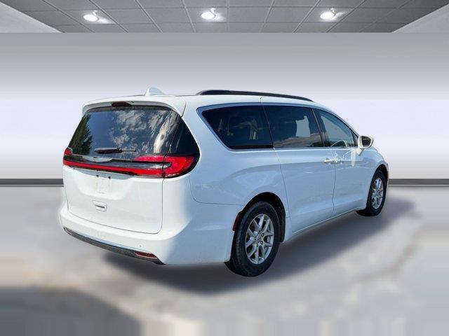 2022 Chrysler Pacifica - $17,947