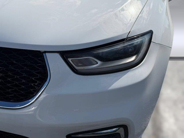 2022 Chrysler Pacifica - $17,947