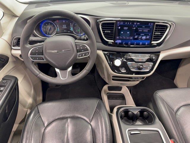 2022 Chrysler Pacifica - $17,947