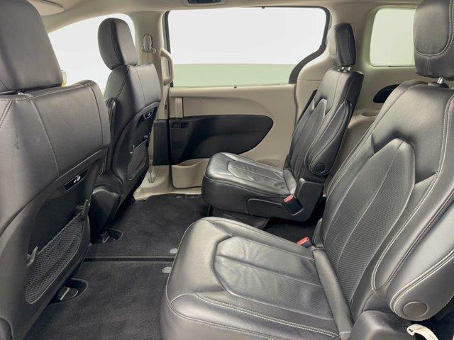 2022 Chrysler Pacifica - $17,947