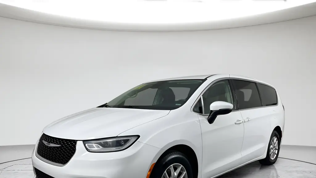 Preowned 2023 Chrysler Pacifica Touring L for Sale
