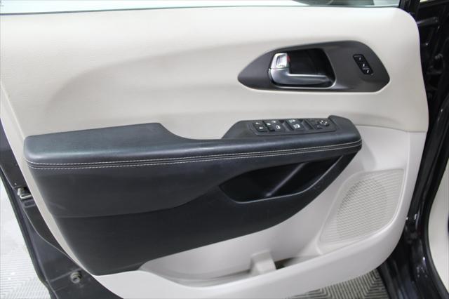2023 Chrysler Pacifica - $22,862