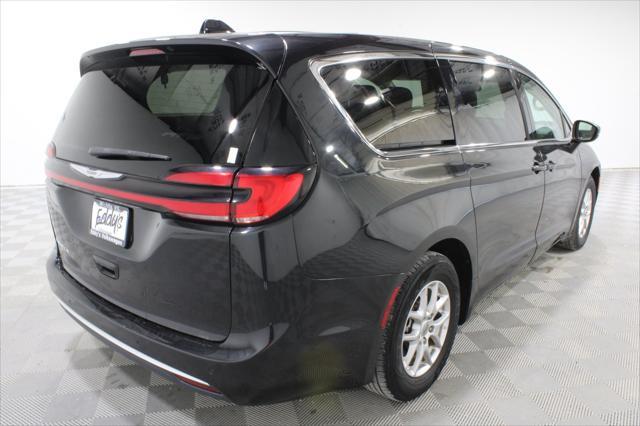 2023 Chrysler Pacifica - $22,862