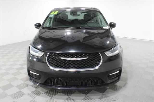 2023 Chrysler Pacifica - $22,862
