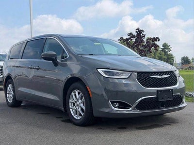 2023 Chrysler Pacifica Touring L 4DR Mini-Van