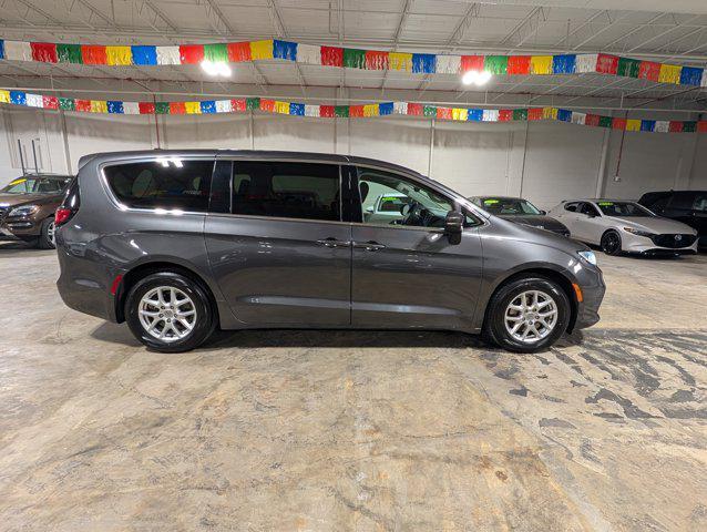 2023 Chrysler Pacifica - $22,177
