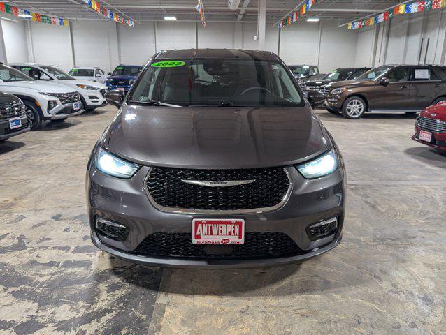 2023 Chrysler Pacifica - $22,177