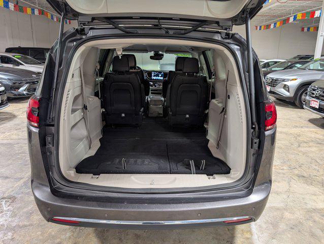 2023 Chrysler Pacifica - $22,177