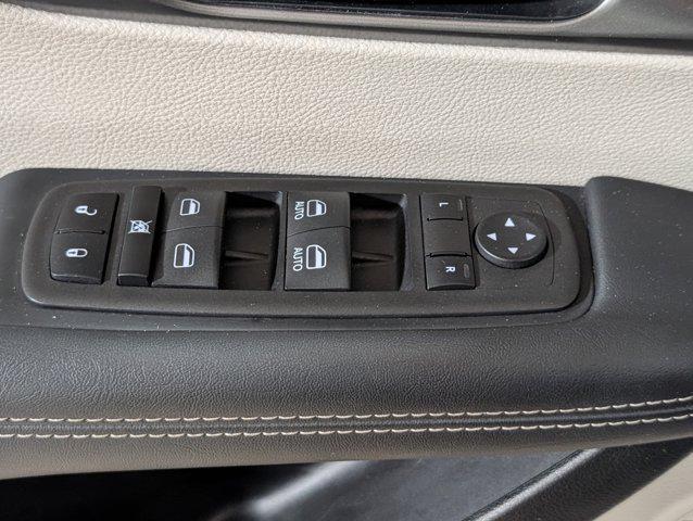 2023 Chrysler Pacifica - $22,177
