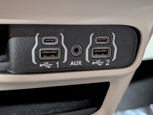 2023 Chrysler Pacifica - $22,177
