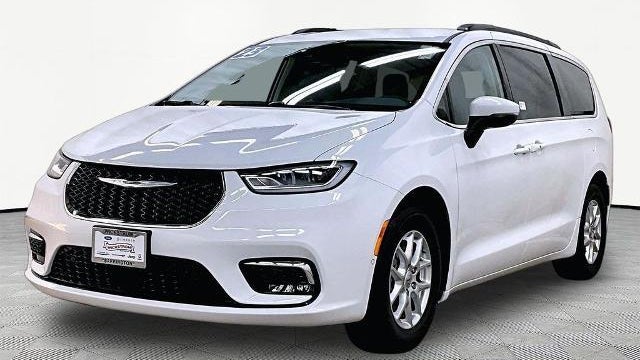 Preowned 2023 Chrysler Pacifica Touring L for Sale