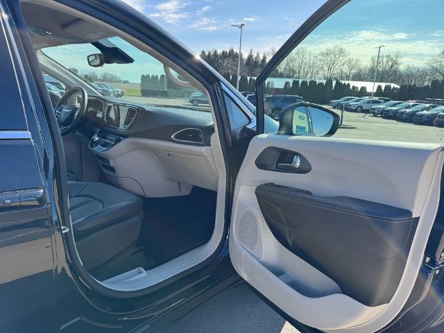 2023 Chrysler Pacifica - $24,211