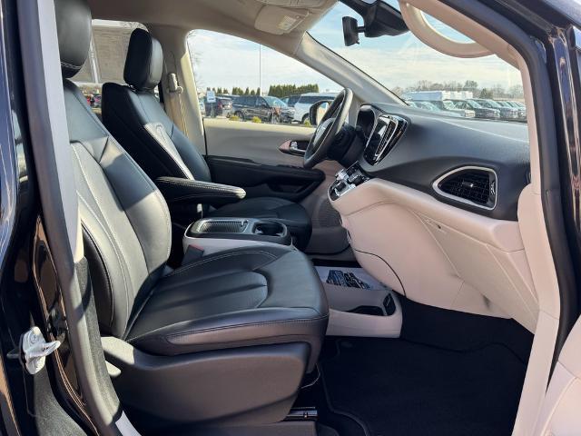 2023 Chrysler Pacifica - $24,211