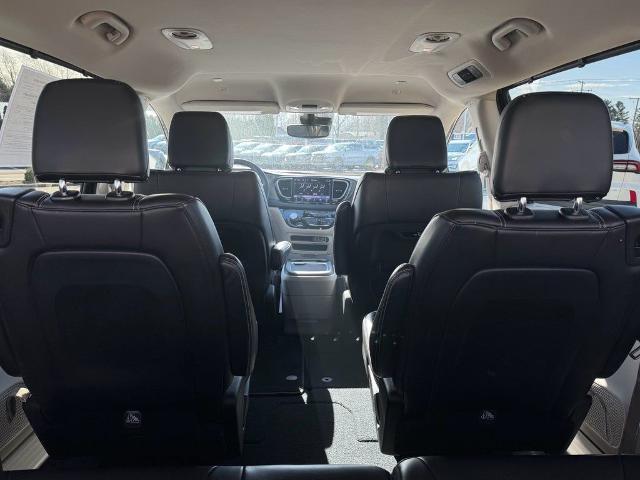 2023 Chrysler Pacifica - $23,275