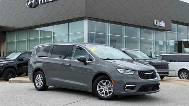 Preowned 2023 Chrysler Pacifica Touring L for Sale
