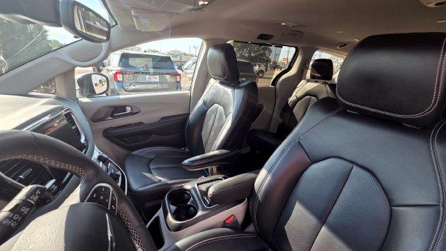 2023 Chrysler Pacifica - $18,501