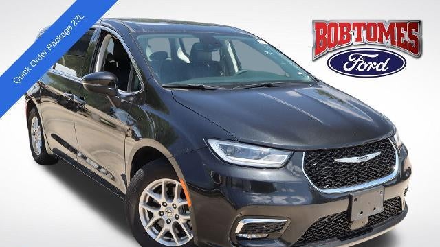 Preowned 2023 Chrysler Pacifica Touring L for Sale