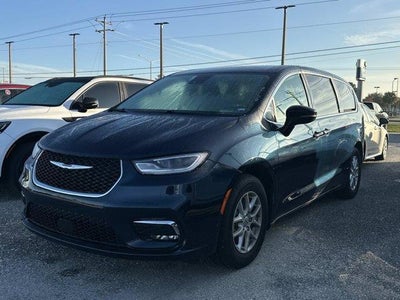 2024 Chrysler Pacifica Touring L 4DR Mini-Van