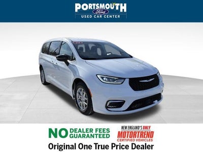 Photo of a 2024 Chrysler Pacifica Touring L 4DR Mini-Van for sale