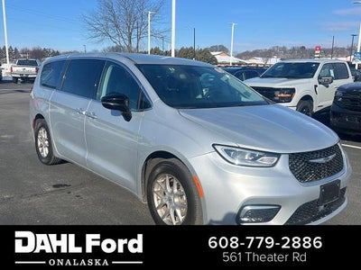 Photo of a 2024 Chrysler Pacifica Touring L 4DR Mini-Van for sale