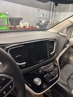 2024 Pacifica Thumbnail 12