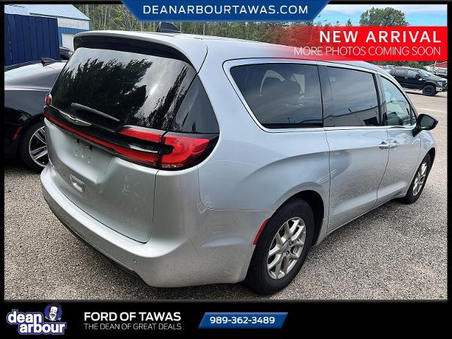 2024 Chrysler Pacifica - $24,995