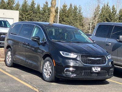 2024 Chrysler Pacifica Touring L 4DR Mini-Van