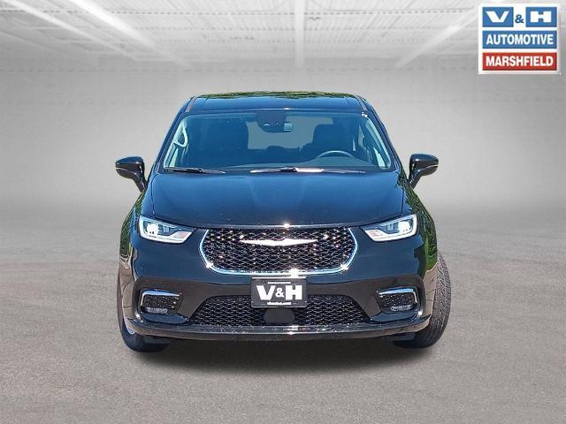 2024 Chrysler Pacifica - $24,602