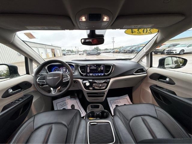 2024 Chrysler Pacifica - $23,170