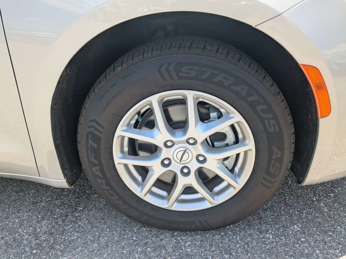 2024 Chrysler Pacifica - $25,987