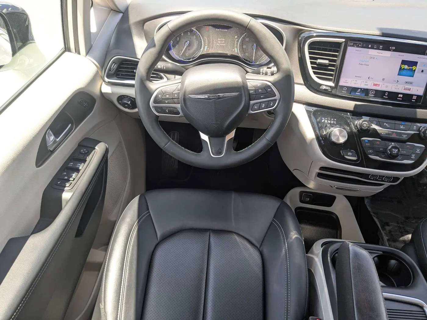 2024 Chrysler Pacifica - $25,987