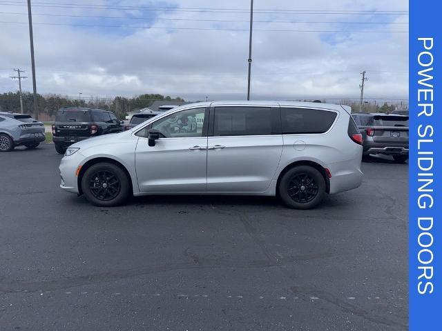 2024 Chrysler Pacifica - $29,299