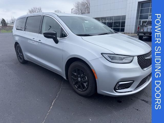2024 Chrysler Pacifica - $29,299