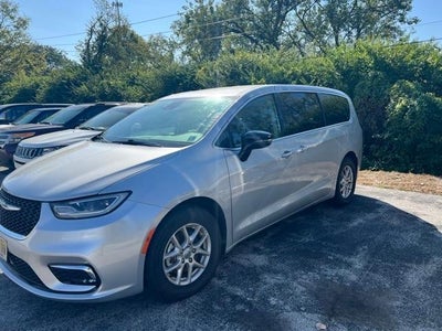 Photo of a 2024 Chrysler Pacifica Touring L 4DR Mini-Van for sale