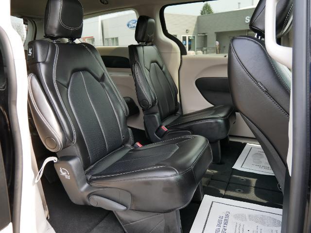 2024 Chrysler Pacifica - $22,987