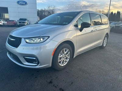 Photo of a 2024 Chrysler Pacifica Touring L 4DR Mini-Van for sale