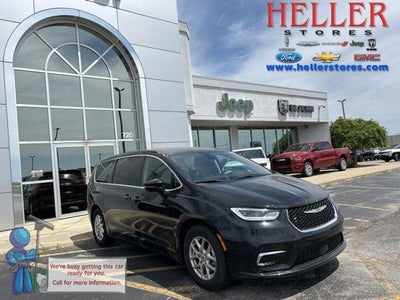 Photo of a 2024 Chrysler Pacifica Touring L 4DR Mini-Van for sale
