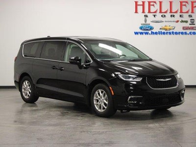 2024 Chrysler Pacifica Touring L 4DR Mini-Van