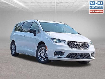 2024 Chrysler Pacifica Touring L 4DR Mini-Van
